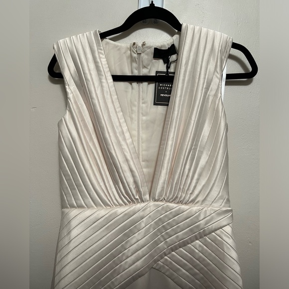 NEW Michael Costello x REVOLVE Sara Gown Dress - Picture 6 of 9